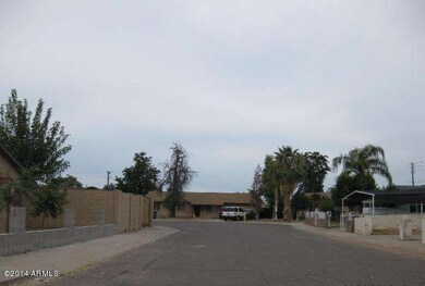 2915 N 79th Dr, Phoenix, AZ 85033 - photo 5