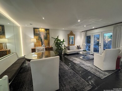 166 N New Braunfels Ave unit D, San Antonio, TX 78202 - photo 5