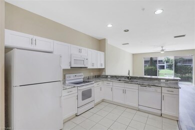 908 Hampton Cir unit 93, Naples, FL 34105 - photo 3