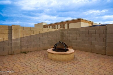 Back yard 3-fire place