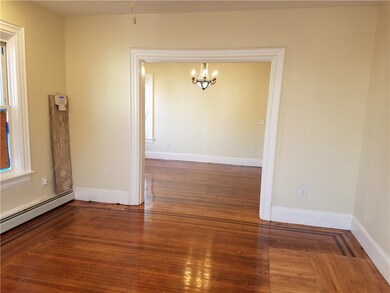 305 Bucklin St, Providence, RI 02907 - photo 4