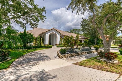 1057 Poplar Cir, Weston, FL 33326 - photo 3