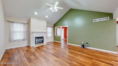 3026 Barrington Ct, New Albany, IN 47150 - photo 6