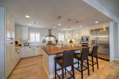 005_Kitchen