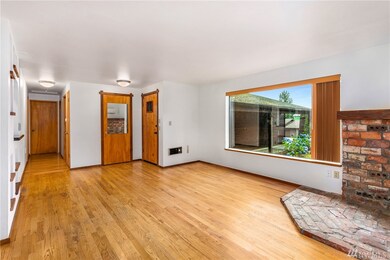 8813 3rd Ave SE, Everett, WA 98208 - photo 4