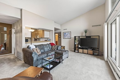 9500 Collegeview Rd unit 308, Bloomington, MN 55437 - photo 3