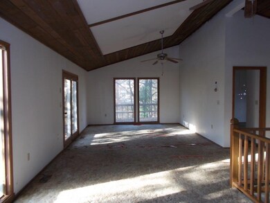 106 Shelton Dr, Eureka Springs, AR 72632 - photo 4