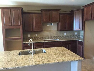 137 Kitchen 1