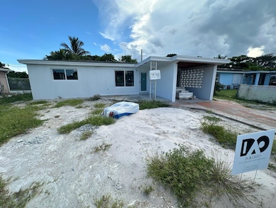 216 NE 26th St, Pompano Beach, FL 33064 - photo 2