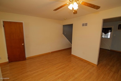 710 S 10th St, Allentown, PA 18103 - photo 6