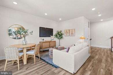 43176 Farringdon Square, Ashburn, VA 20148 - photo 3