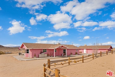 64425 Carot Rd, Joshua Tree, CA 92252 - photo 5