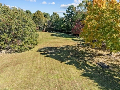 3855 Battleground Ave, Greensboro, NC 27410 - photo 7