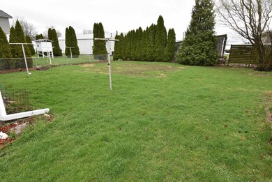 301 E North St, Boswell, IN 47921 - photo 6