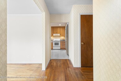 648 Longview Dr, Toms River, NJ 08753 - photo 5