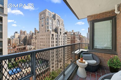 Lenox Hill unit 14C, New York, NY 10075 - photo 3