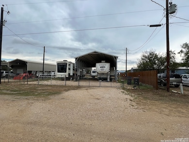 557 Siesta Dr, Bandera, TX 78003 - photo 5