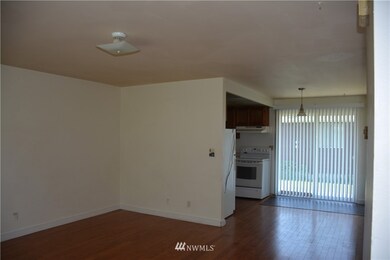 530 W Front St unit 1-3, Sumas, WA 98295 - photo 6