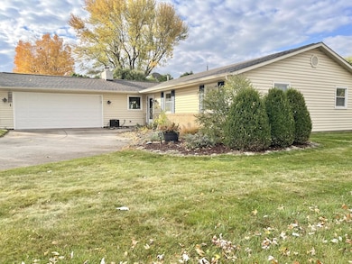 3641 Cardinal Ln, Fort Wayne, IN 46815 - photo 4