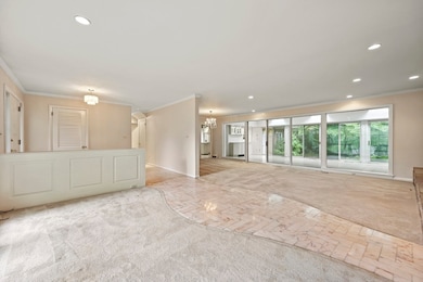 124 Tecumseh Dr, Longmeadow, MA 01106 - photo 3