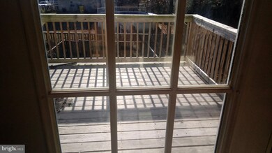 802 W Spring Meadow Ct, Edgewood, MD 21040 - photo 5