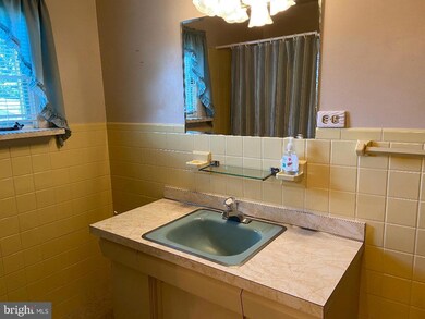 504 Bermuda Rd, Lancaster, PA 17603 - photo 7