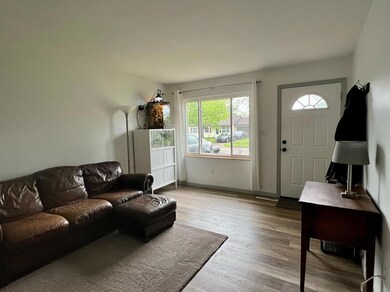 349 Lombard Rd, Columbus, OH 43228 - photo 5