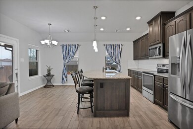 416 Paloma St, Weatherford, TX 76087 - photo 7