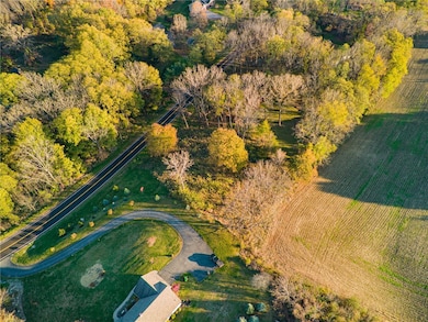 9 Rabbit Run, East Bloomfield, NY 14469 - photo 2