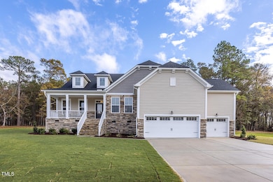 409 Grading Stick Ct, Angier, NC 27501 - photo 2