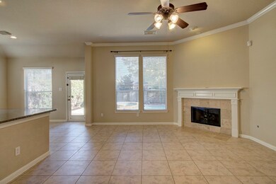 66 N Planchard Cir, Spring, TX 77382 - photo 7