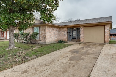 3336 Pacesetter Dr, Dallas, TX 75241 - photo 2