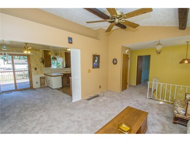 1493 Hilton Dr, Akron, OH 44313 - photo 4