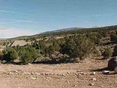 985 S Westview Dr unit 2, Cedar City, UT 84720 - photo 4