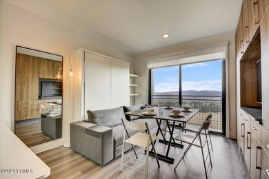 08-Canyons Resort Dr-008