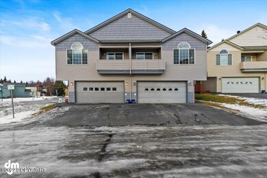 02-Front Exterior_KC_07567