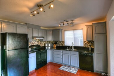 16224 Prairie Creek Loop SE, Yelm, WA 98597 - photo 6