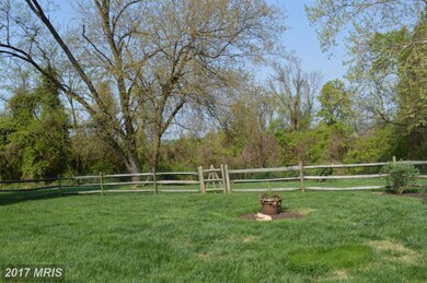 6 Bertwell Ct, Lutherville Timonium, MD 21093 - photo 4