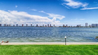 301Lakeshore_aerial_08_web