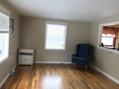 11 Brooks Rd, Salisbury, MA 01952 - photo 5