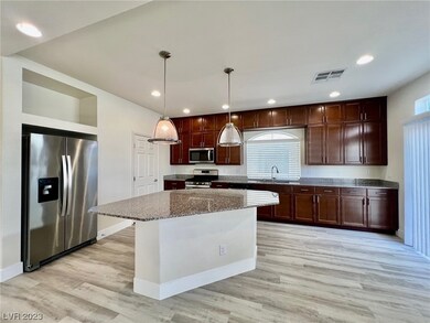 7282 Gypsy Canyon Ct, Las Vegas, NV 89118 - photo 7