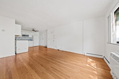 40 Clifton St unit 21, Cambridge, MA 02140 - photo 4