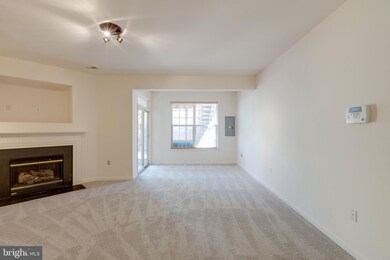 21472 Rusty Blackhaw Square, Sterling, VA 20164 - photo 5