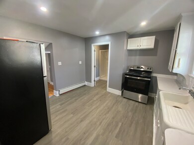 158 Broad St unit 5, Claremont, NH 03743 - photo 2