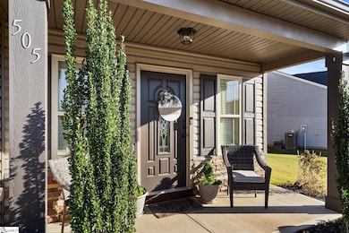 505 Thomas Edwards Ln, Greer, SC 29651 - photo 4