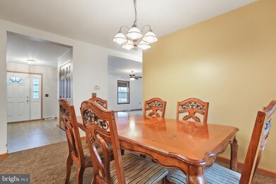 84 Turtle Ln, Ranson, WV 25438 - photo 4