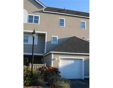 570 White Cliff Dr, Plymouth, MA 02360 - photo 2