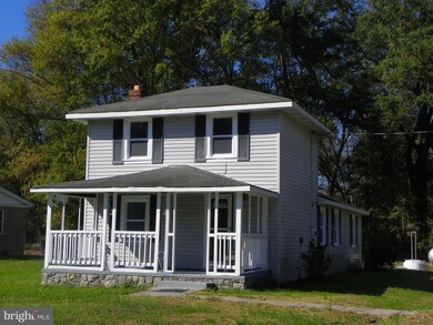 145 New Monrovia Rd, Colonial Beach, VA 22443 - photo 2