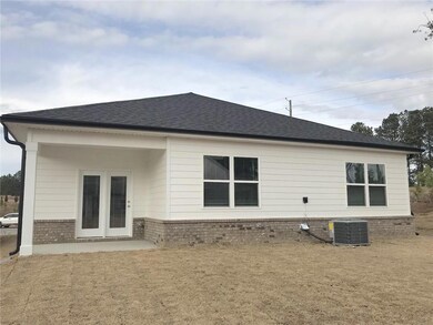 495 Great Salt Ln, Hoschton, GA 30548 - photo 2