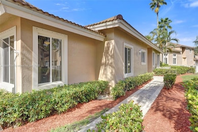 15825 SW 11th St unit 431, Pembroke Pines, FL 33027 - photo 2